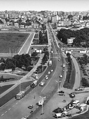 Югославия. Белград. На втором плане — мост через реку Сава.